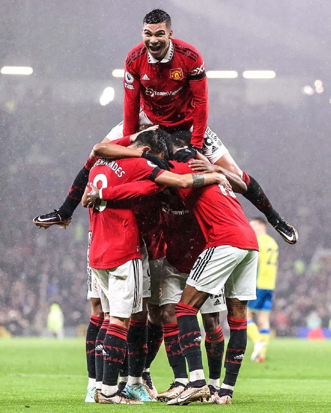 服了众多球 服了众多球